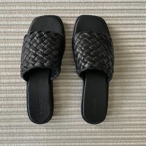 VINCE Rumi Woven Leather Slide Sandal - Black Size 8